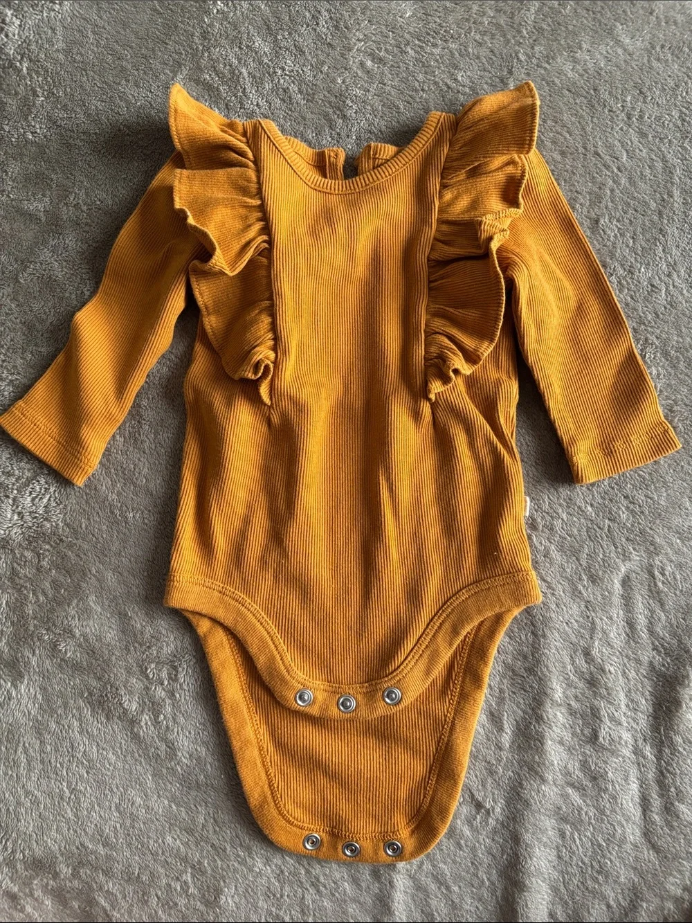 GAP baby girl Long-Sleeve Ruffle Bodysuit Mustard- Size 3-6M